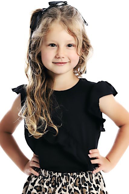 Nina W. 1